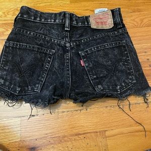 Rare vintage Levi’s 550 black denim jean cutoff shorts